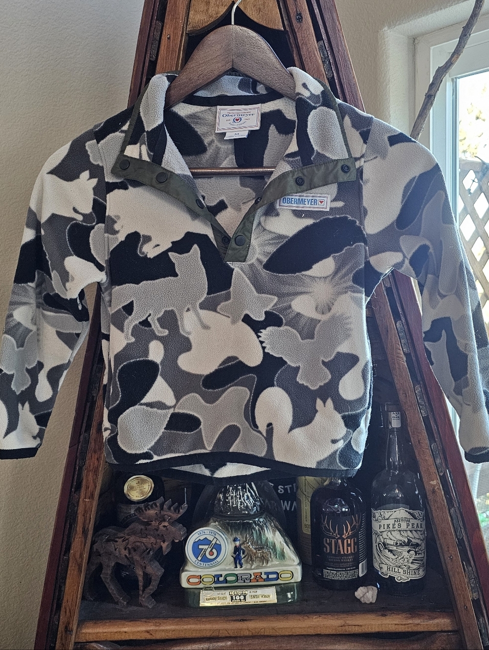 Obermeyer Black, Gray & White Camo Snap Pullover
